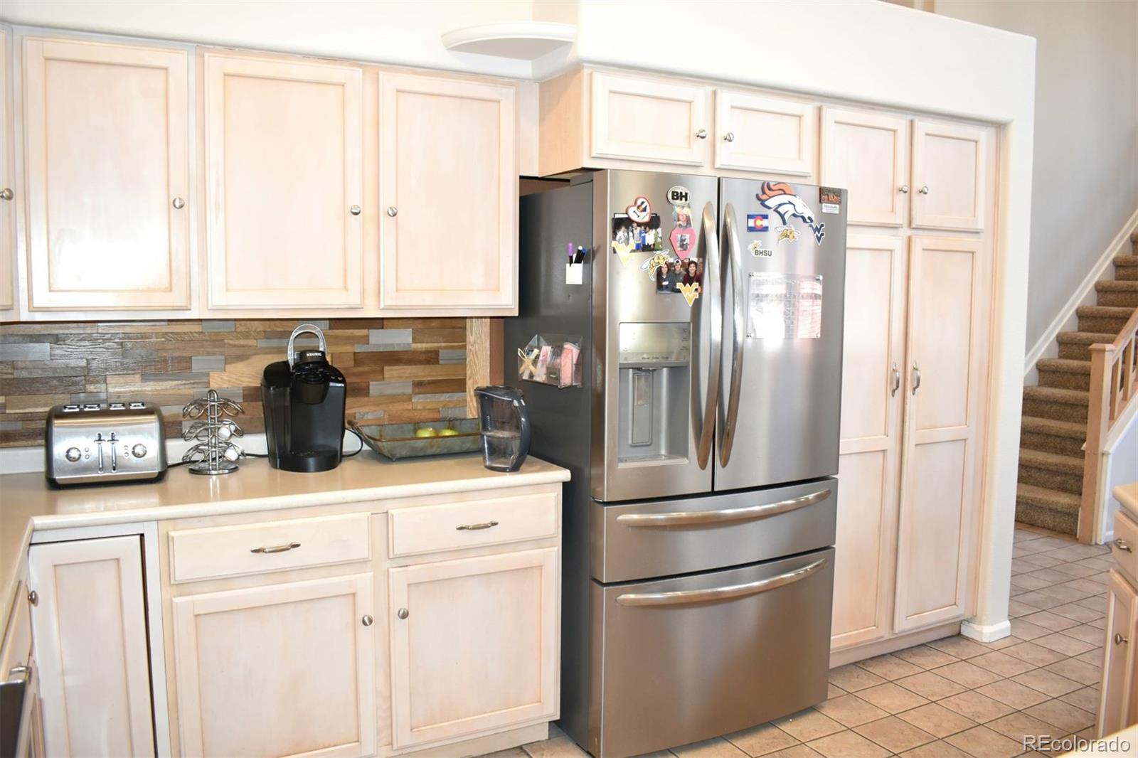 9244 Desert Willow Road Highlands Ranch, CO 80129 - Photo 8 of 36 Gallery Image 8