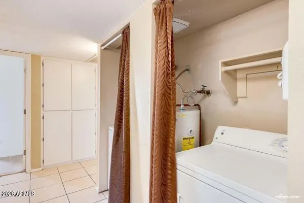 $1,895 | 1402 South Jentilly Lane, Unit 205, Tempe, AZ 85281