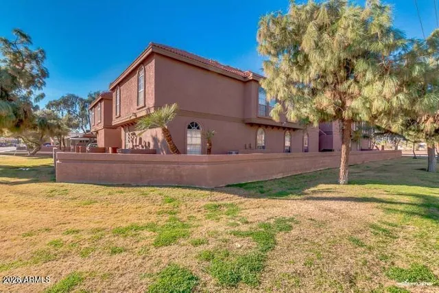 $2,100 | 1402 South Jentilly Lane, Unit 205, Tempe, AZ 85281
