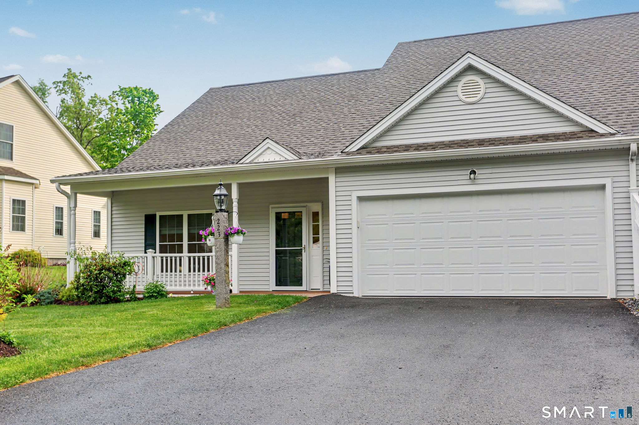 223 Meadow Brook Road, Unit 223 Oxford, CT 06478 - Photo 6 of 34 front view of a house