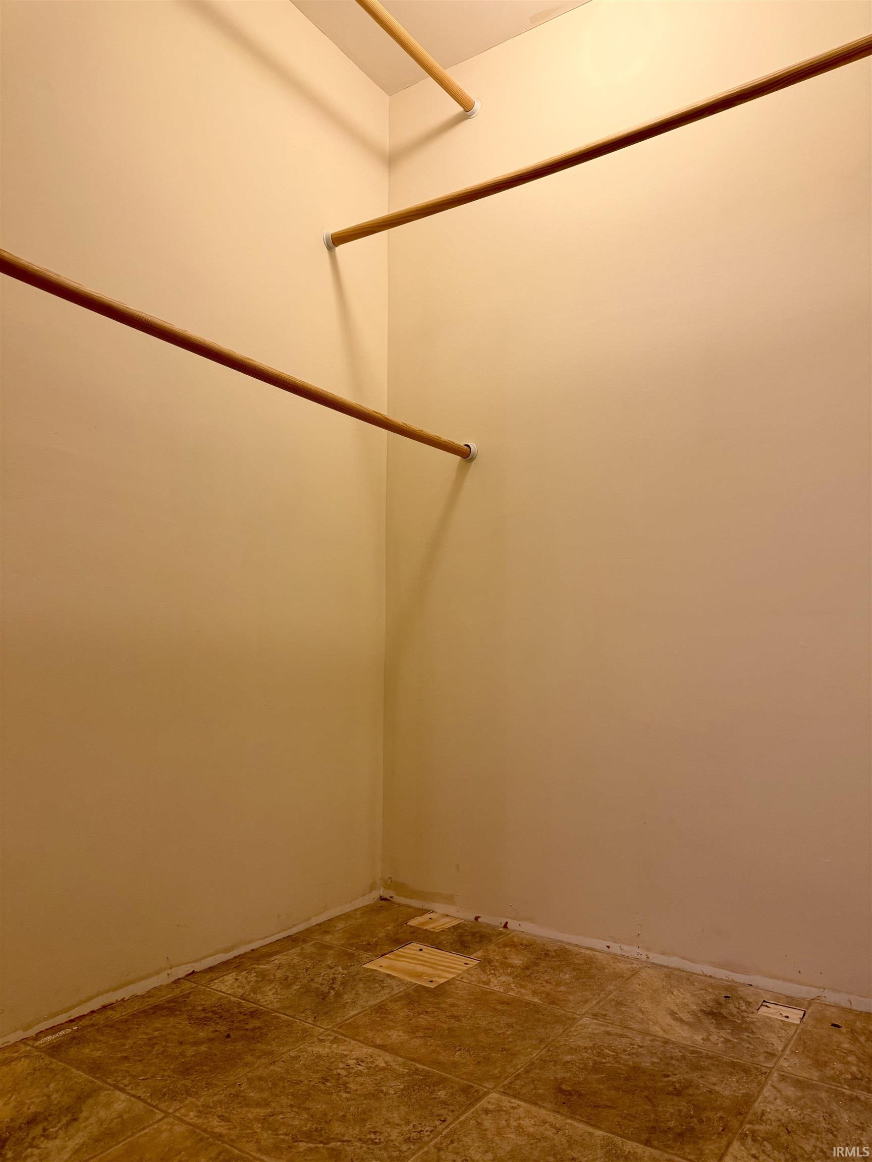 1915 7th Street Bedford, IN 47421 - Photo 22 of 28