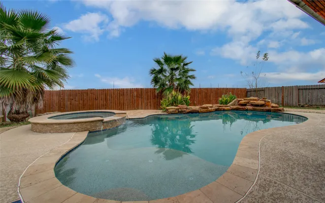 $449,900 | 20318 Horseshoe Canyon Drive, Cypress, TX 77433