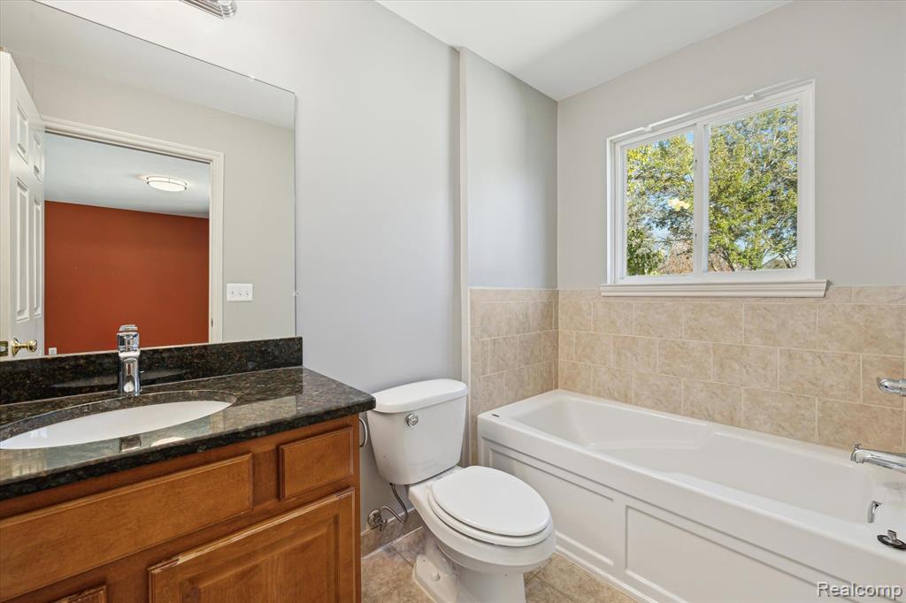 205 Eastlawn Drive Rochester, MI 48307 - Photo 22 of 46
