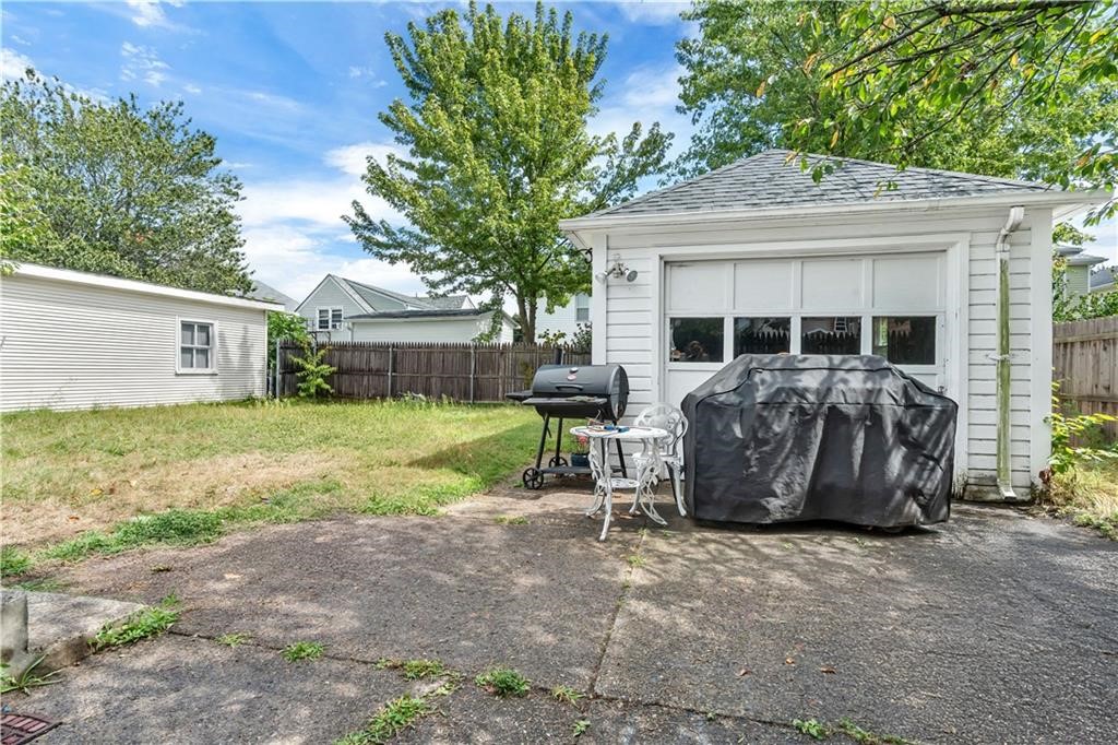 41 Calder Street Pawtucket, RI 02861 - Photo 20 of 21