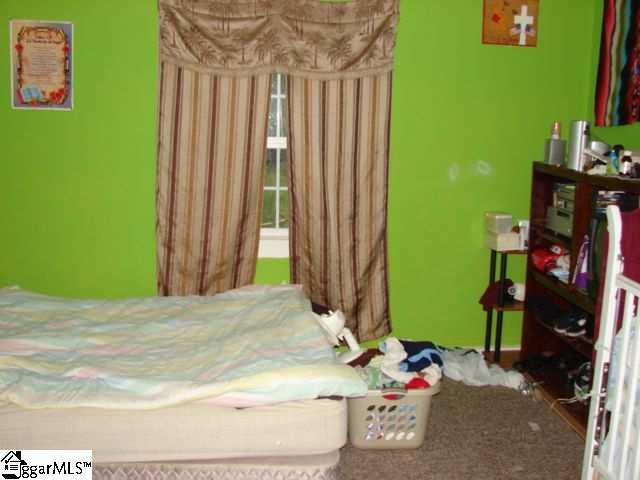 422 Cedar Lane Road Greenville, SC 29611 - Photo 17 of 18 Gallery Image 17