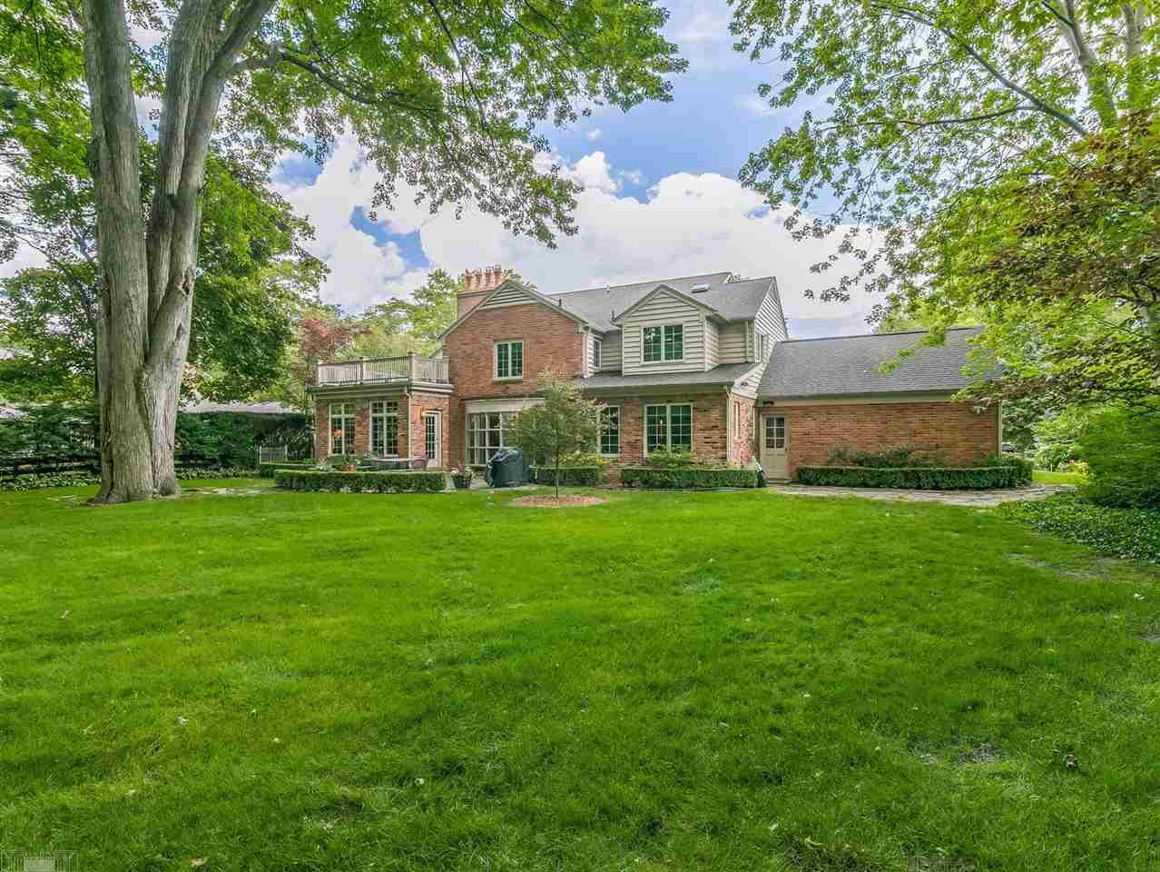 525 Shelden Road Grosse Pointe, MI 48236 - Photo 44 of 51 31324235-43.JPG
