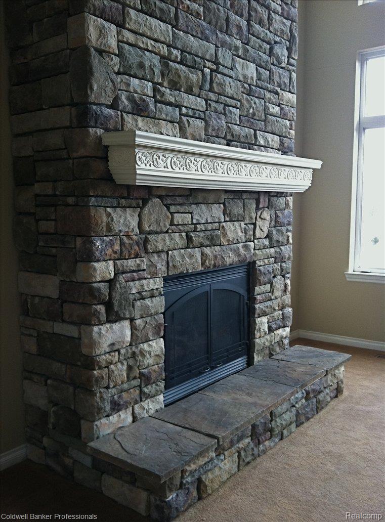868 Yule Road Leonard, MI 48367 - Photo 12 of 25 IMG_0339.JPG
