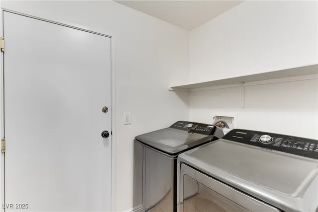 $1,915 | 1069 Thrill Court, Unit 102, Henderson, NV 89002