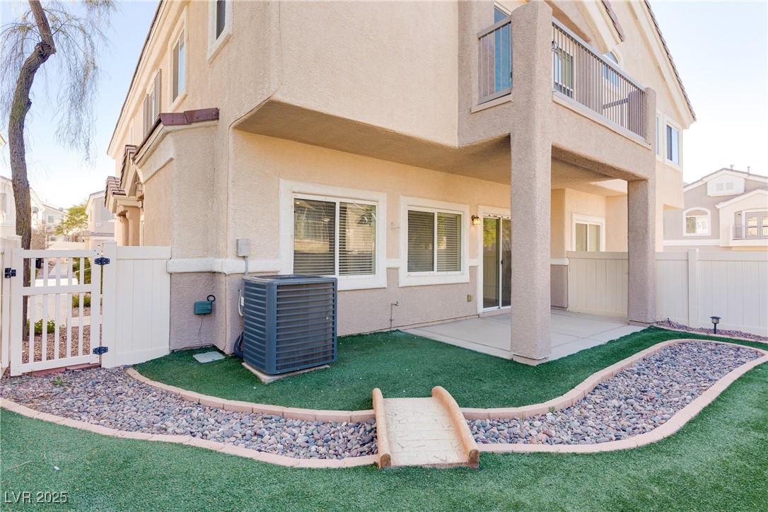 1069 Thrill Court, Unit 102 Henderson, NV 89002 - Photo 3 of 29