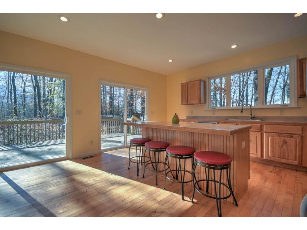 476 Bill Bennett Road Johnson City, TN 37604 - Photo 12 of 36 Photo 12