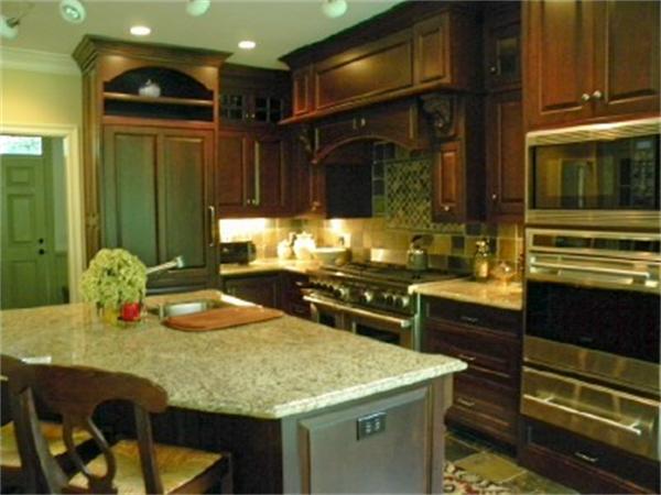 29 Davelin Road Wayland, MA 01778 - Photo 3 of 24 Gallery Image 3