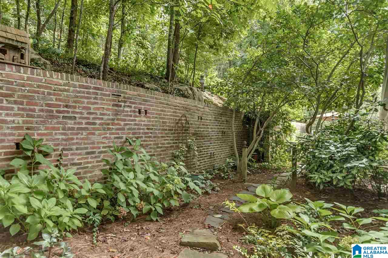 3649 Brookwood Road Birmingham, AL 35223 - Photo 9 of 47