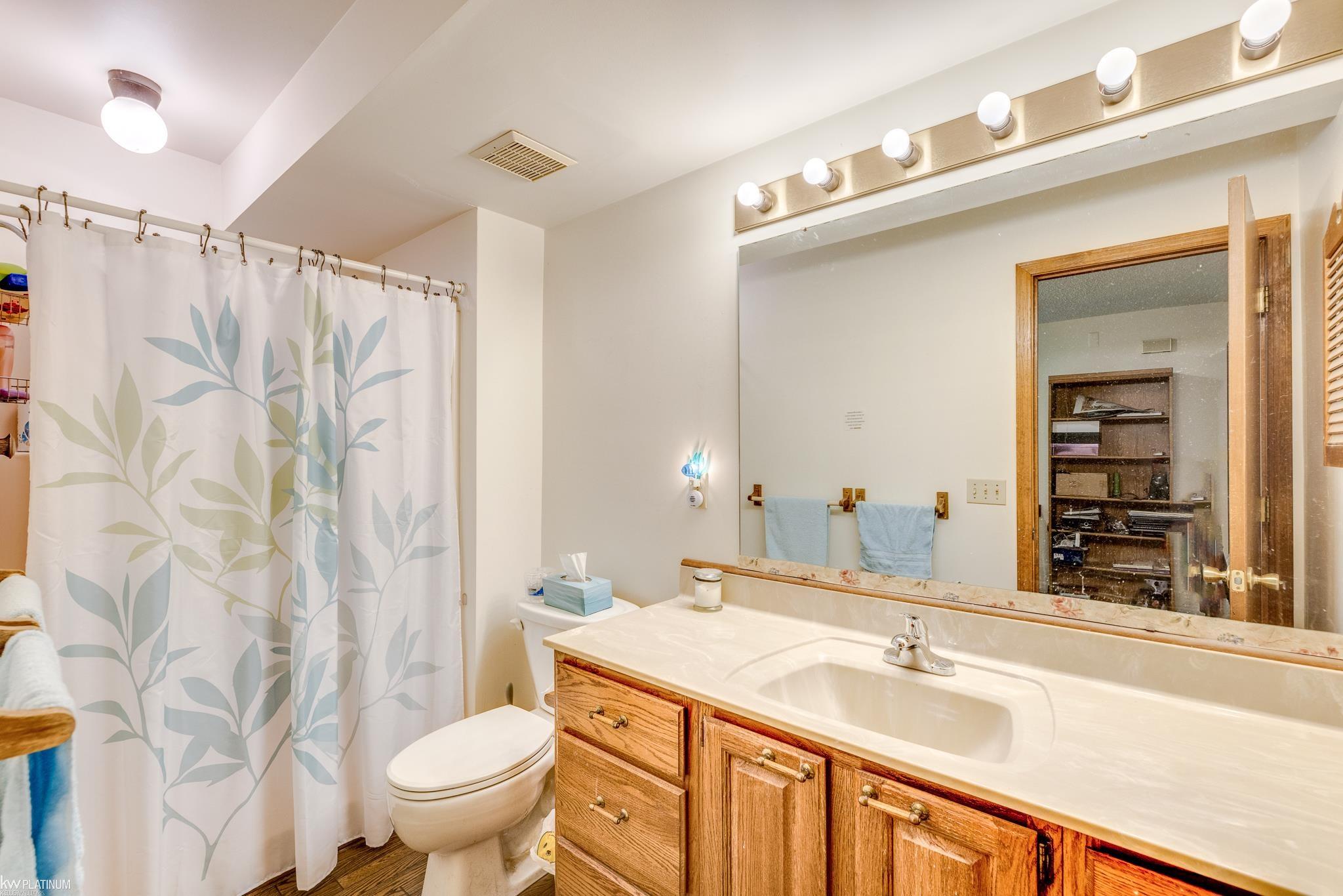 443 Wadhams Road St. Clair, MI 48079 - Photo 29 of 57 50111046-28.JPG