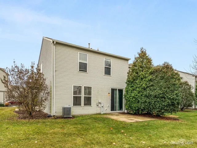 $2,500 | 3166 Bromley Lane, Aurora, IL 60502