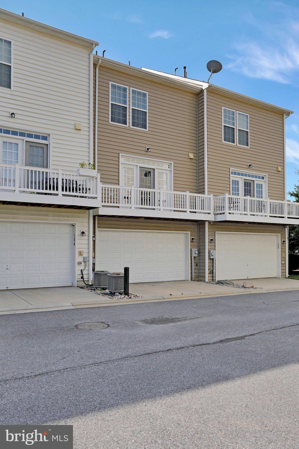102 Mill Pond Road Frederick, MD 21701 - Photo 35 of 41