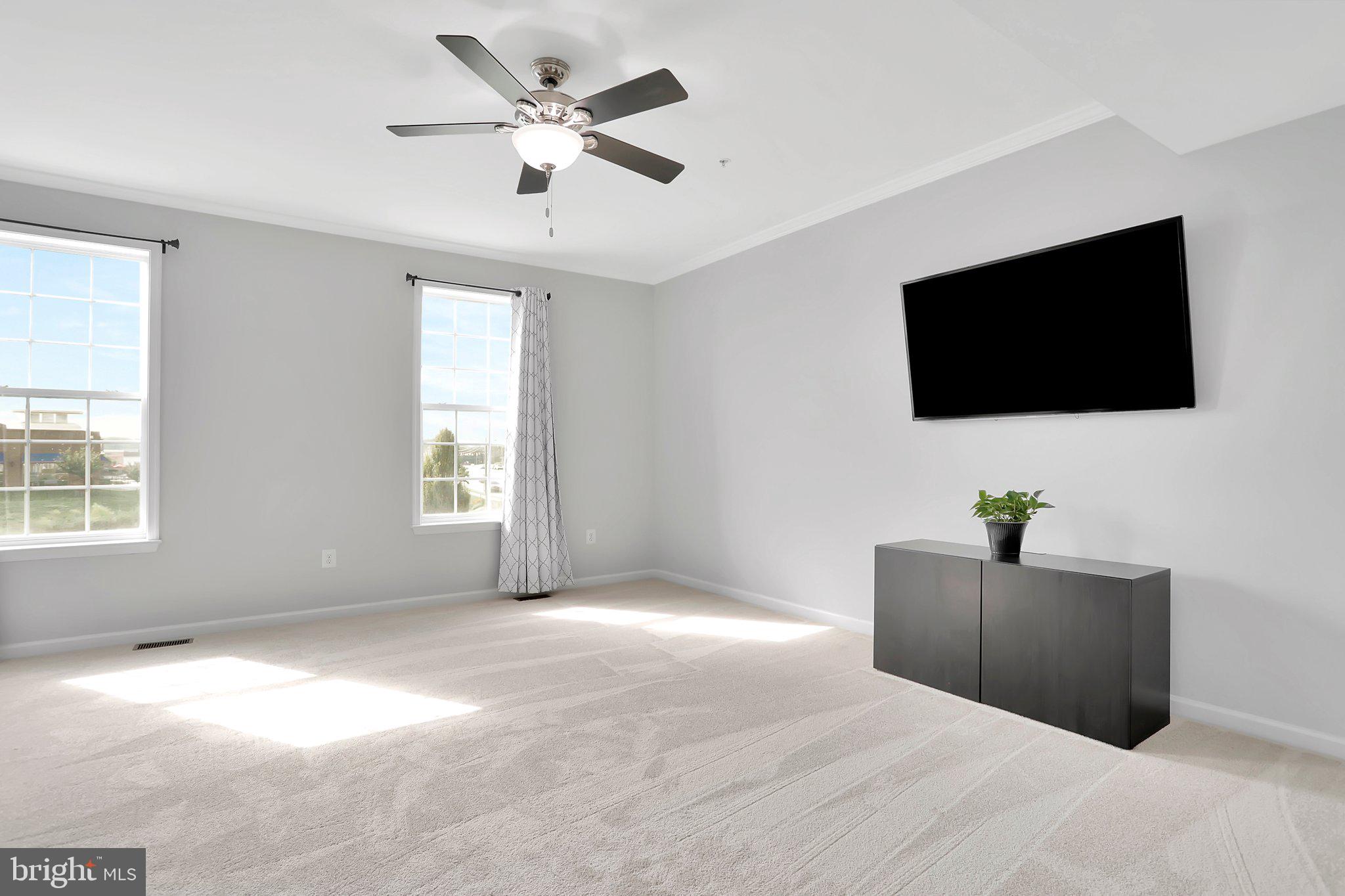 102 Mill Pond Road Frederick, MD 21701 - Photo 8 of 41