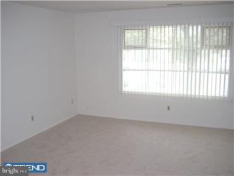2233 Pileggi Road Warrington, PA 18976 - Photo 4 of 9 Gallery Image 4