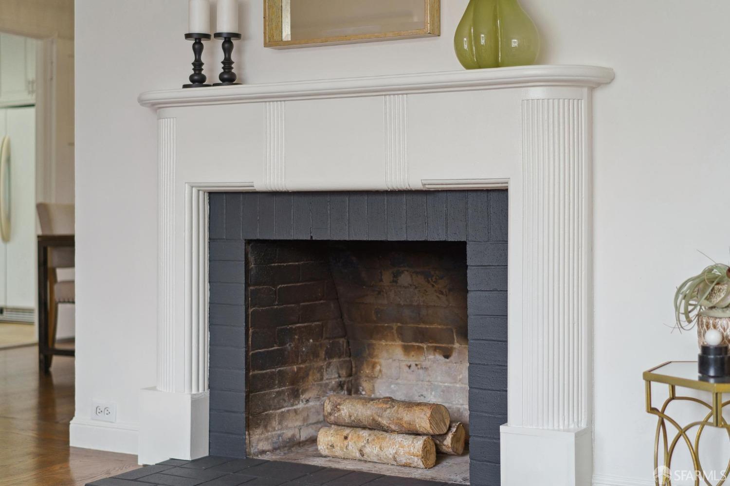 512 Macarthur Drive Daly City, CA 94015 - Photo 9 of 53 a room with a fireplace