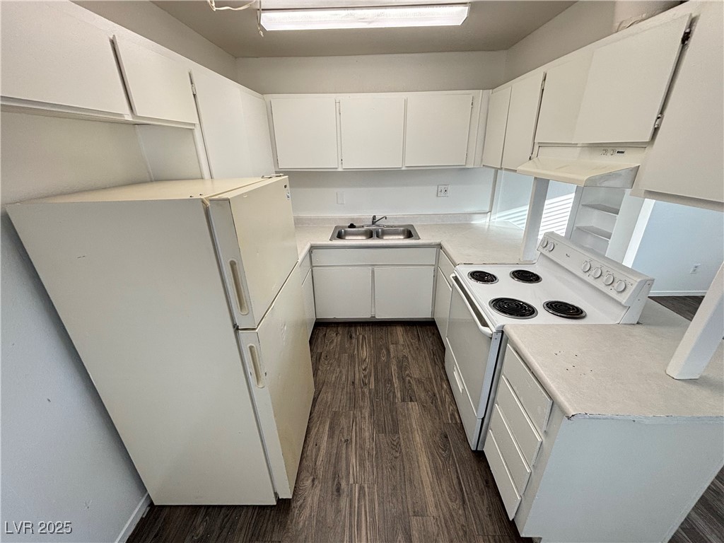 147 Westminster Way, Unit D Henderson, NV 89015 - Photo 3 of 22