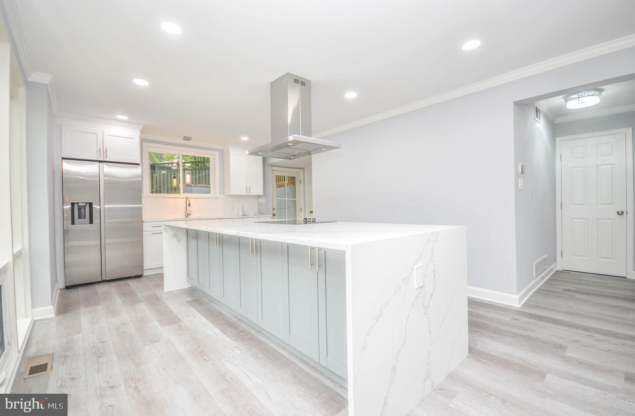 11538 Highview Avenue Silver Spring, MD 20902 - Photo 6 of 45