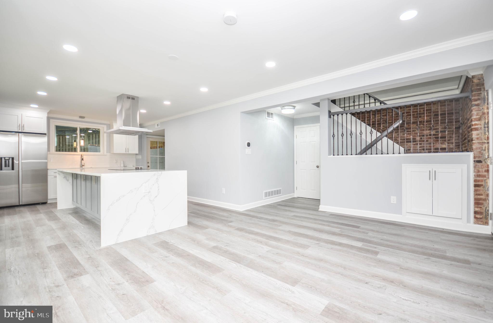 11538 Highview Avenue Silver Spring, MD 20902 - Photo 7 of 45