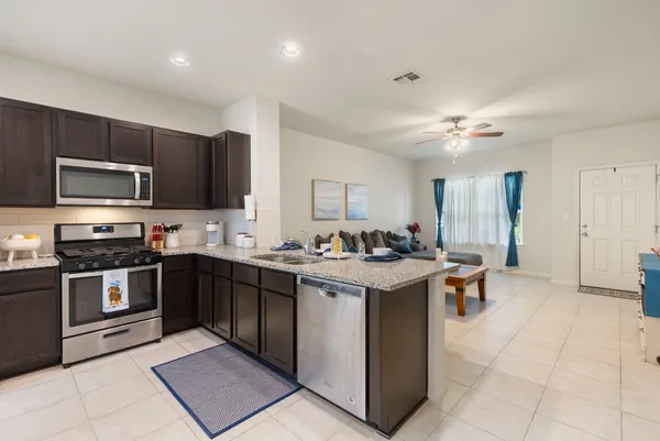 $1,700 | 113 Rustic Glen Drive, San Marcos, TX 78666