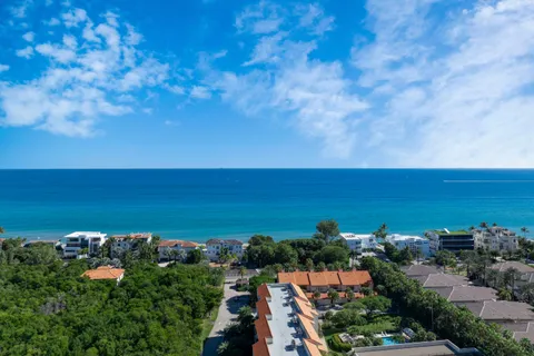 $1,399,999 | 3912 South Ocean Boulevard, Unit 806, Highland Beach, FL 33487