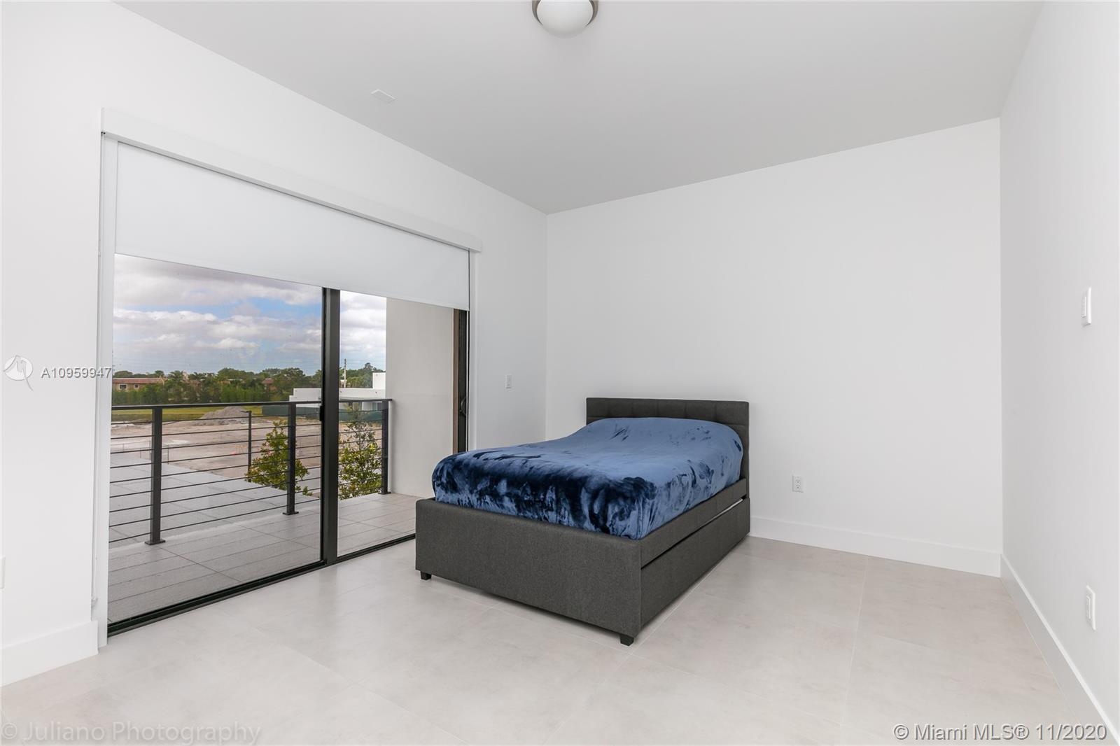 16630 Sunset Way Weston, FL 33326 - Photo 31 of 63