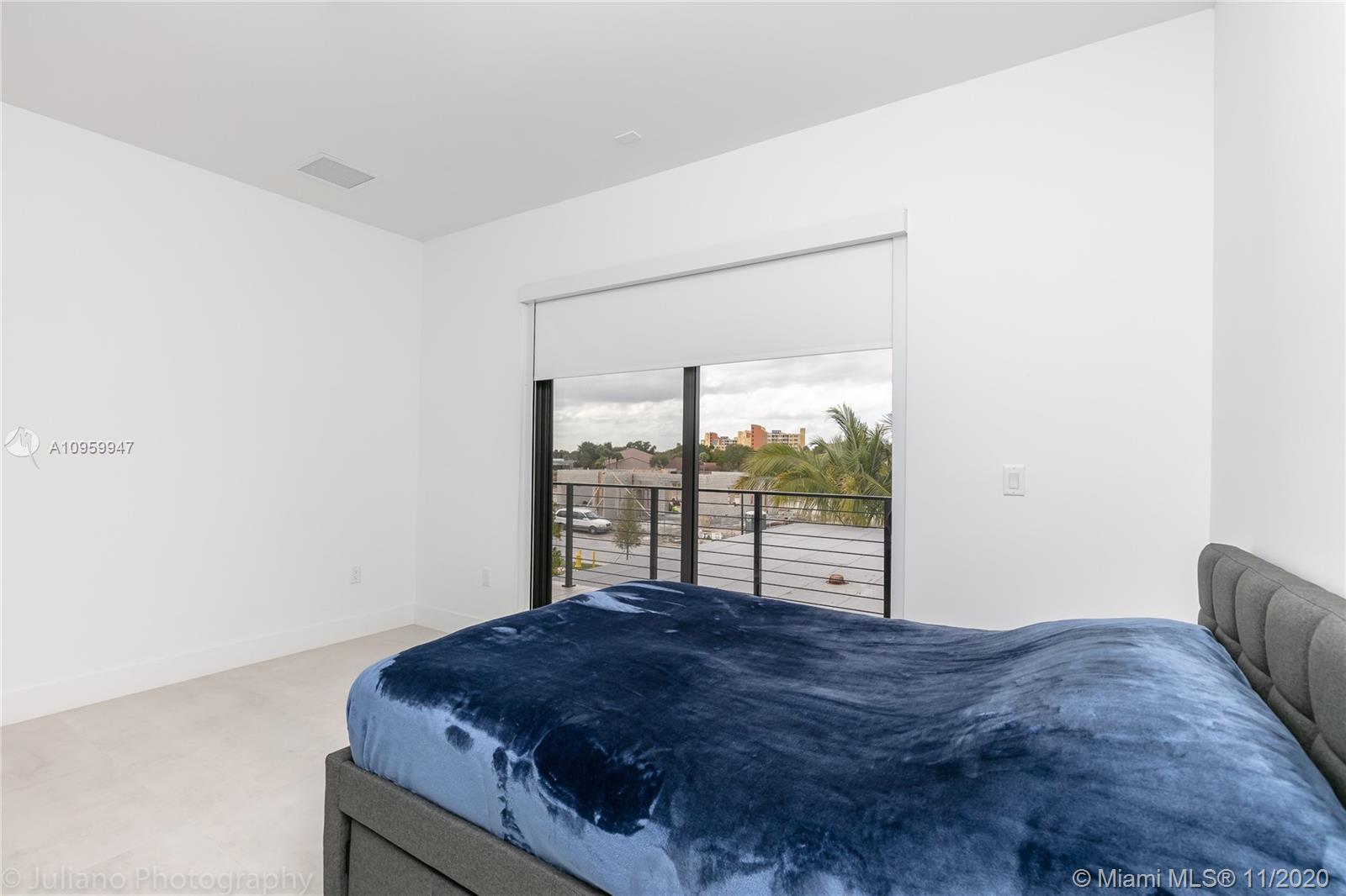 16630 Sunset Way Weston, FL 33326 - Photo 32 of 63