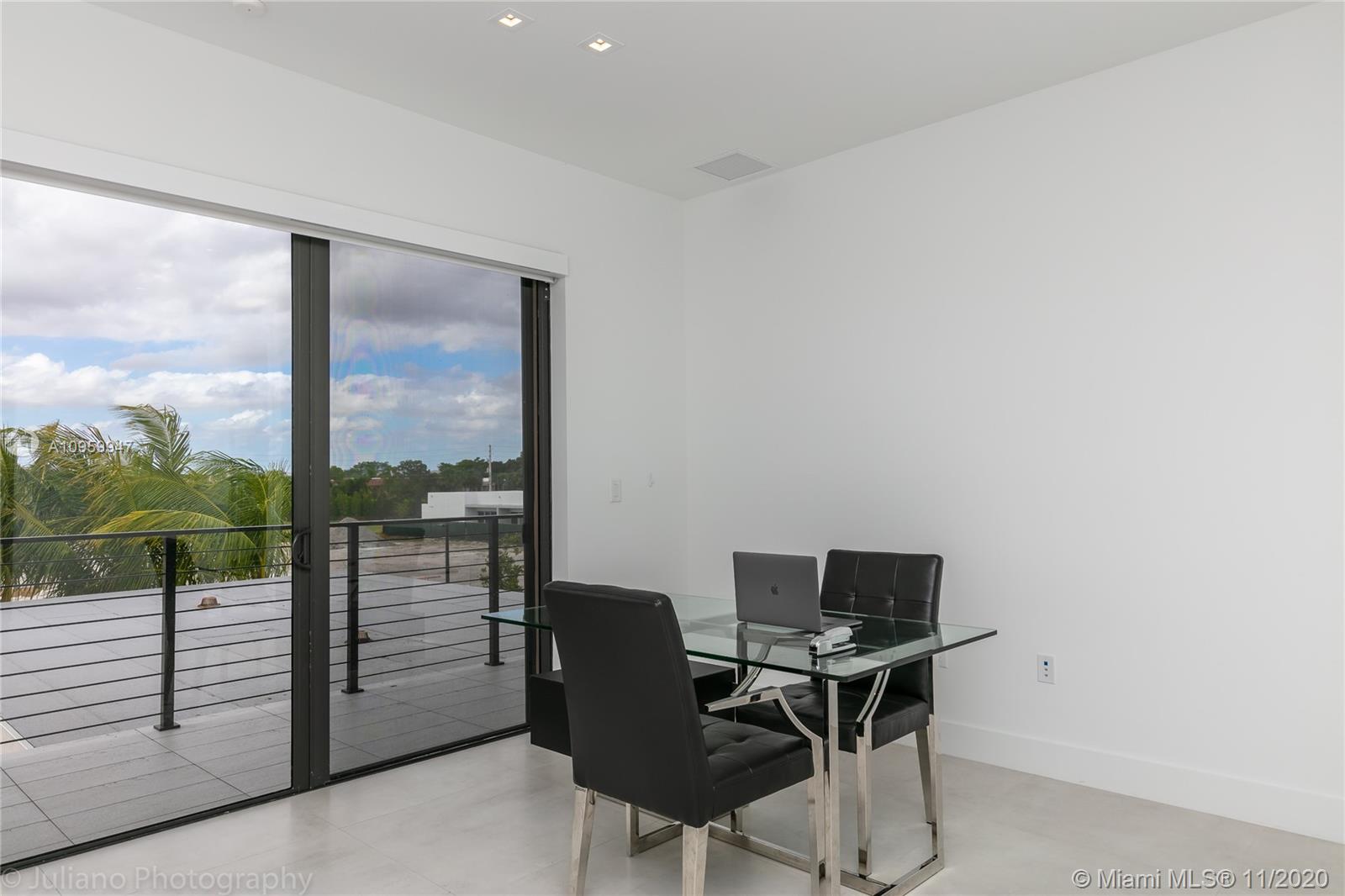 16630 Sunset Way Weston, FL 33326 - Photo 39 of 63