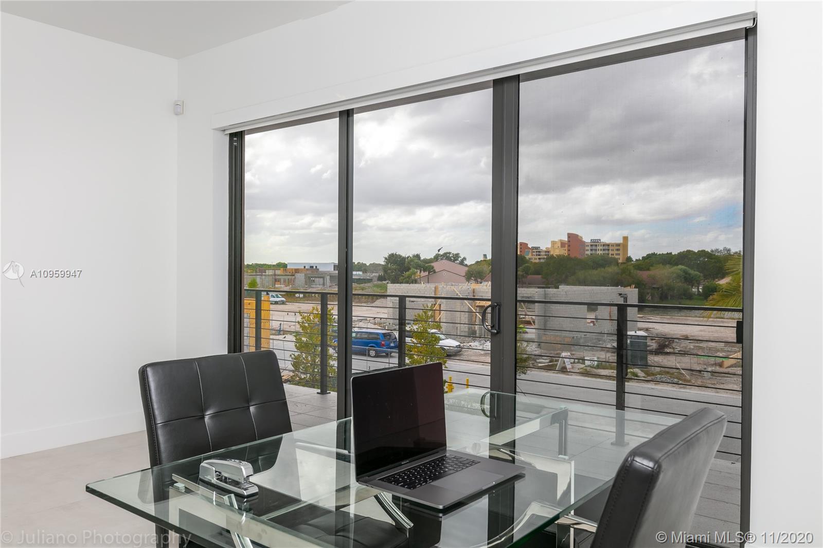 16630 Sunset Way Weston, FL 33326 - Photo 40 of 63