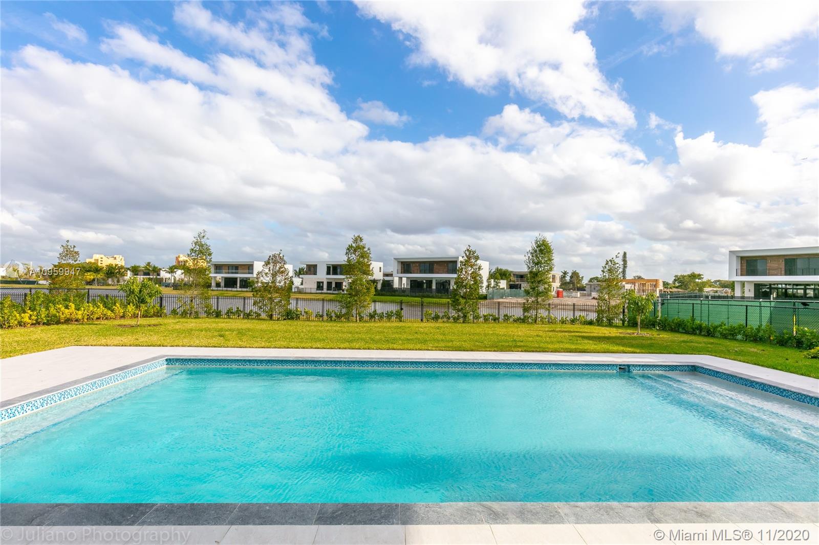 16630 Sunset Way Weston, FL 33326 - Photo 50 of 63