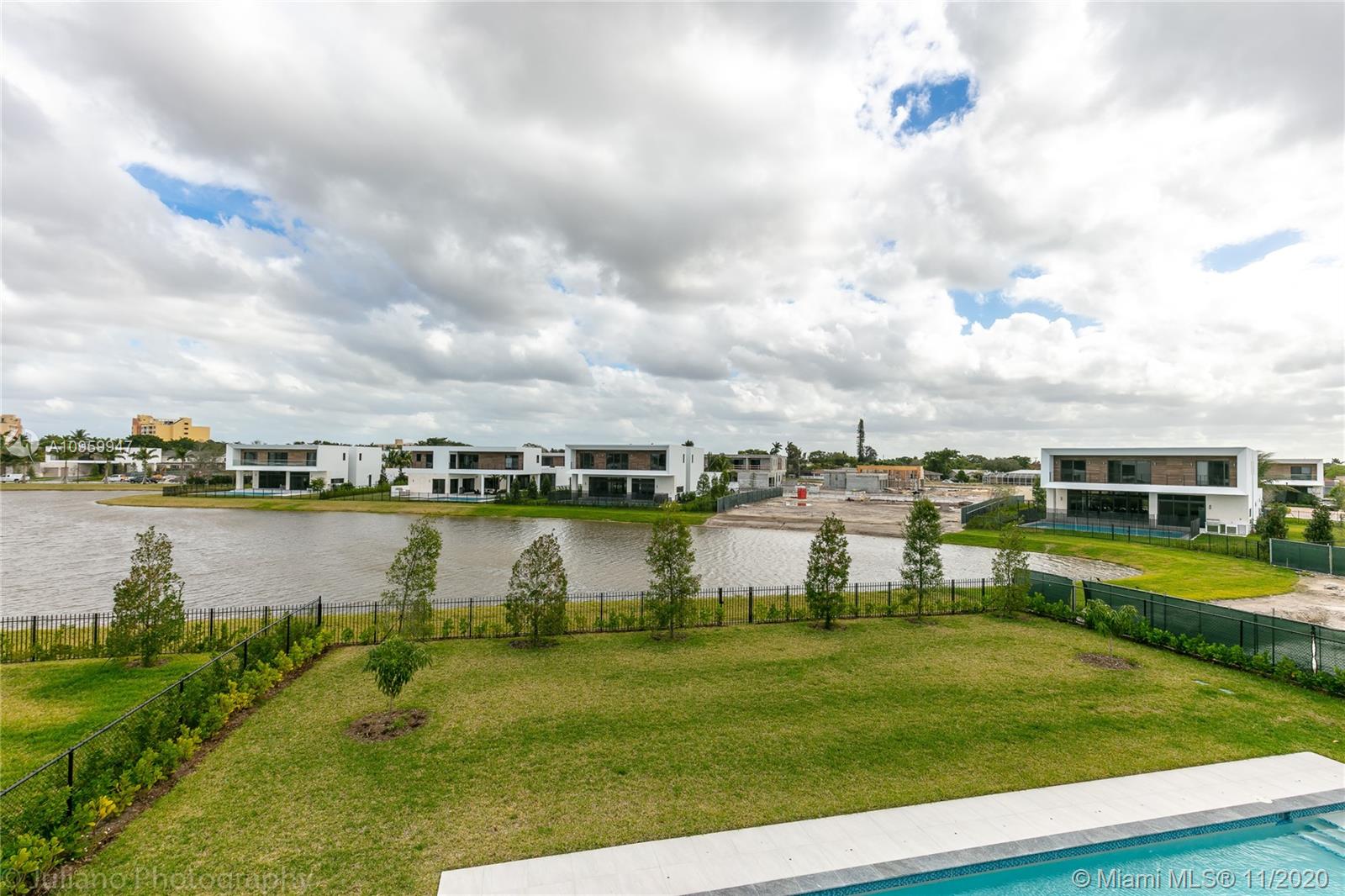 16630 Sunset Way Weston, FL 33326 - Photo 58 of 63