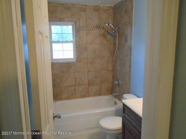 84 Greenwood Loop Road Brick, NJ 08724 - Photo 4 of 6 full bath