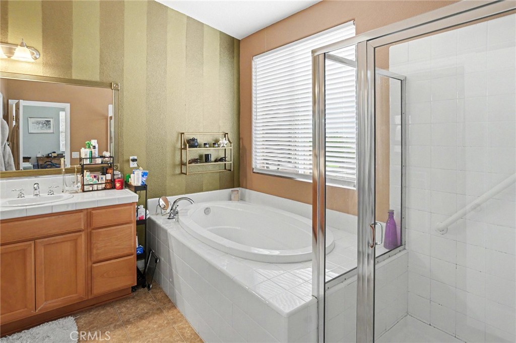 528 South X Lompoc, CA 93436 - Photo 16 of 25 Primary Bathroom