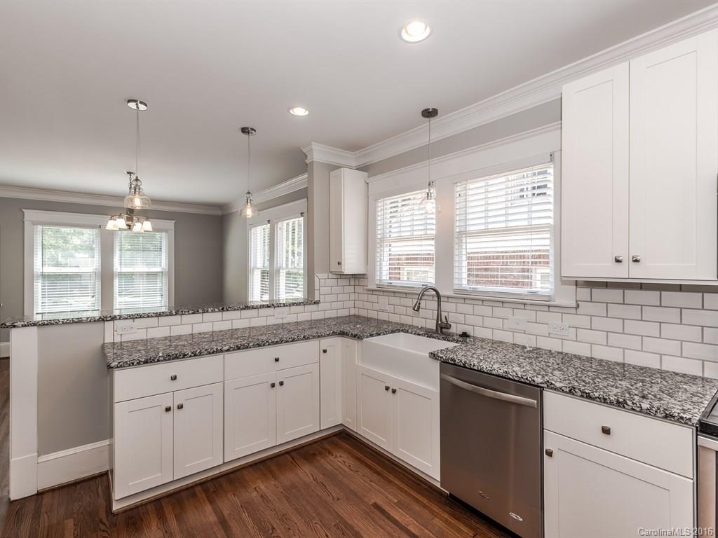 704 Grandin Road Charlotte, NC 28208 - Photo 8 of 24 Gallery Image 8