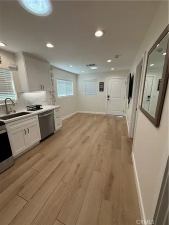 $2,650 | 18095 Newland Street, Huntington Beach, CA 92646