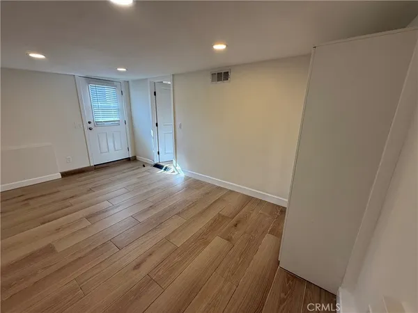 $2,650 | 18095 Newland Street, Huntington Beach, CA 92646