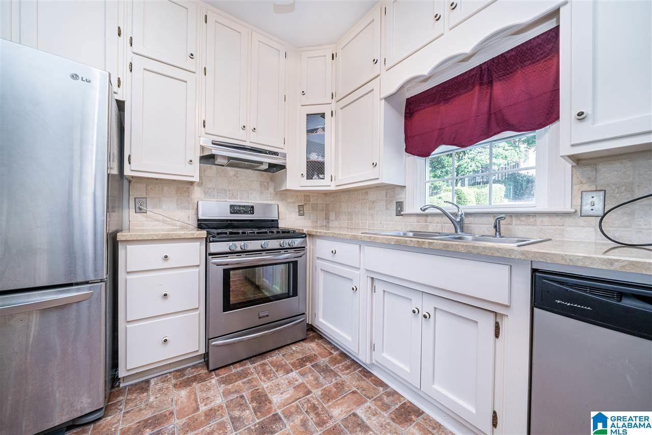 1225 33rd Street, Unit D Birmingham, AL 35234 - Photo 12 of 33
