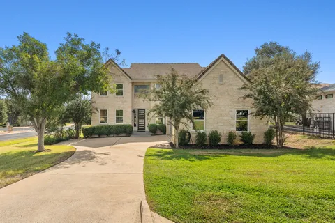 $1,250,000 | 1 Sparrowglen Lane, The Hills, TX 78738