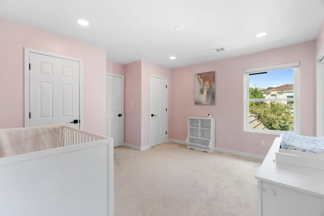 $1,250,000 | 1 Sparrowglen Lane, The Hills, TX 78738