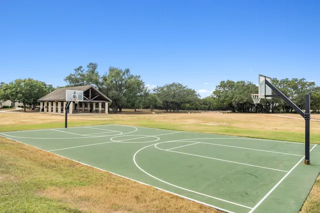 $1,250,000 | 1 Sparrowglen Lane, The Hills, TX 78738