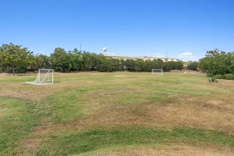 $1,250,000 | 1 Sparrowglen Lane, The Hills, TX 78738