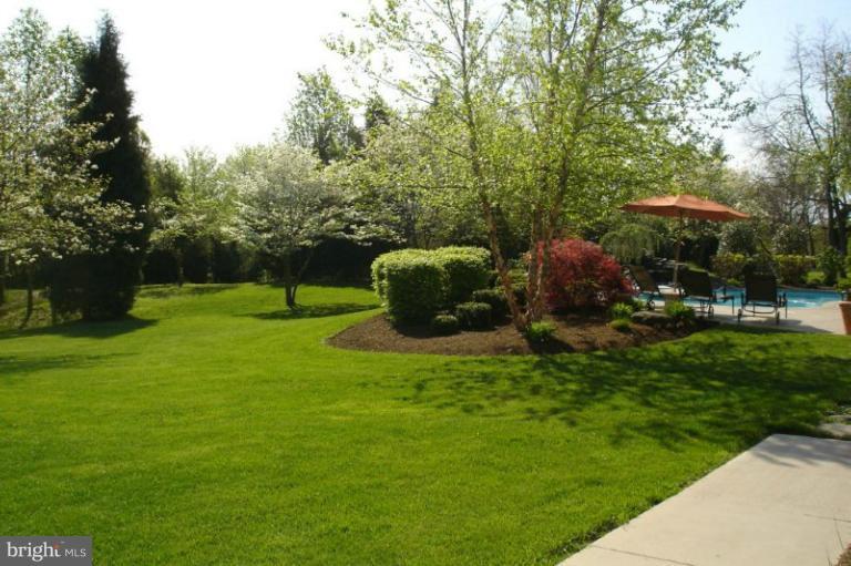 10951 Ward Road Dunkirk, MD 20754 - Photo 26 of 30 Exterior (Rear)