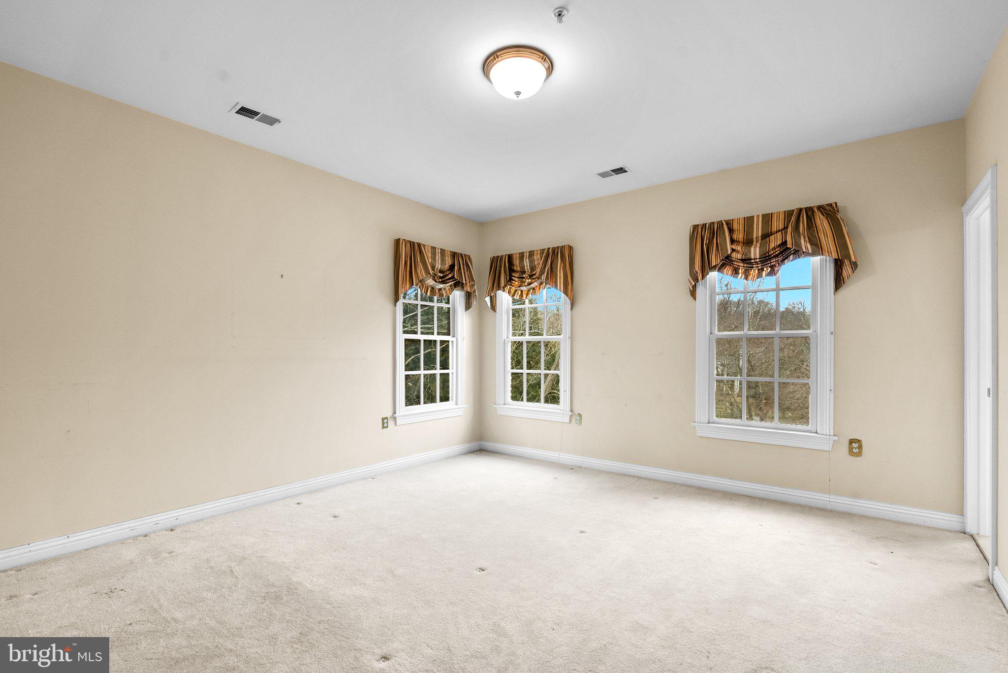 8605 Burning Tree Road Bethesda, MD 20817 - Photo 29 of 50 Gallery Image 29
