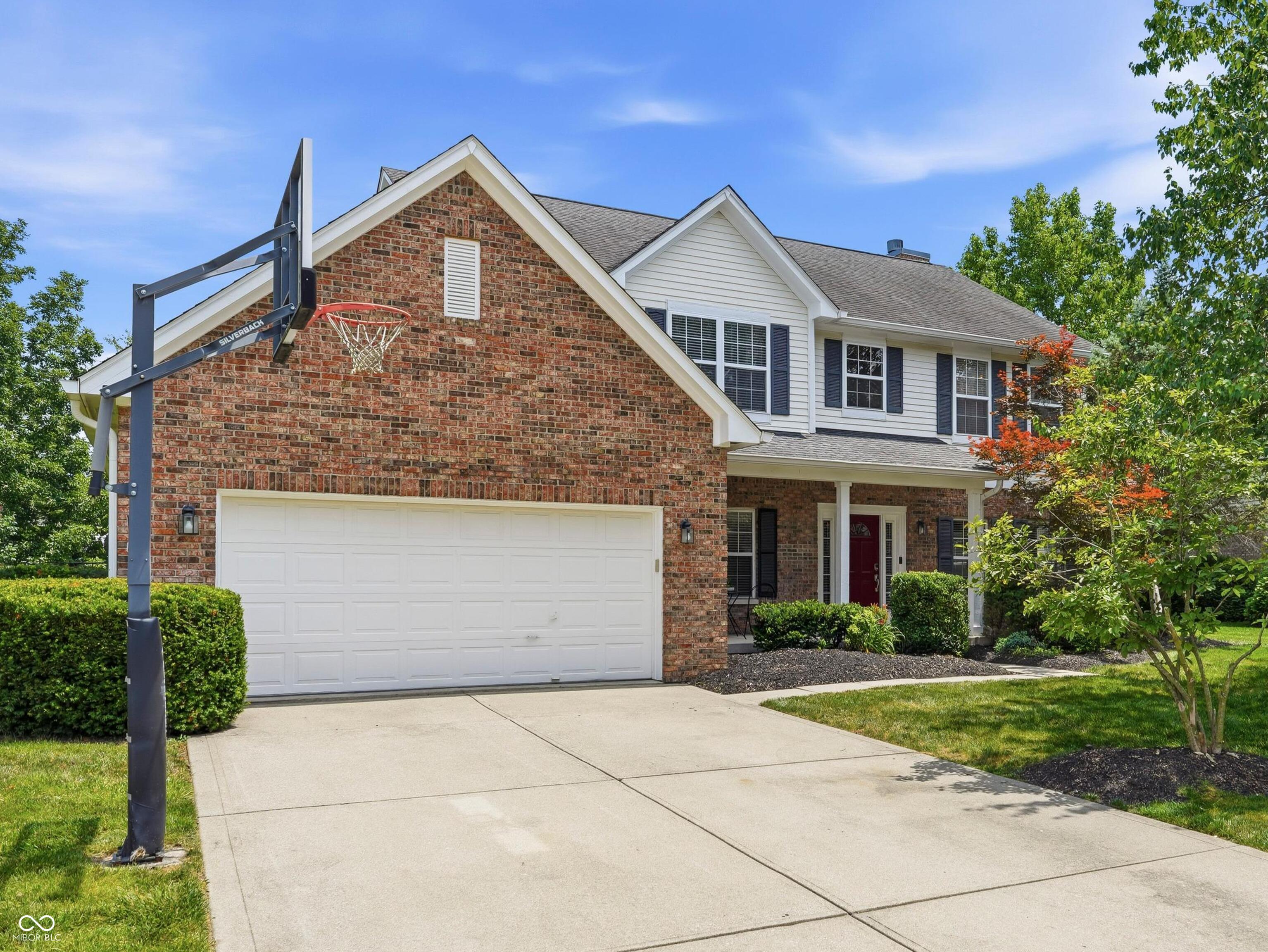 12433 Springbrooke Run Carmel, IN 46033 - Photo 4 of 69