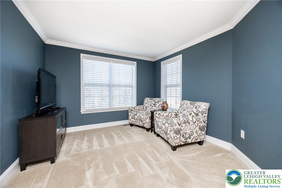 7266 Cedar Road Lower Macungie Township, PA 18062 - Photo 21 of 48