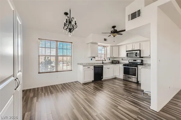 $1,500 | 520 Arrowhead Trail, Unit 1424, Henderson, NV 89015