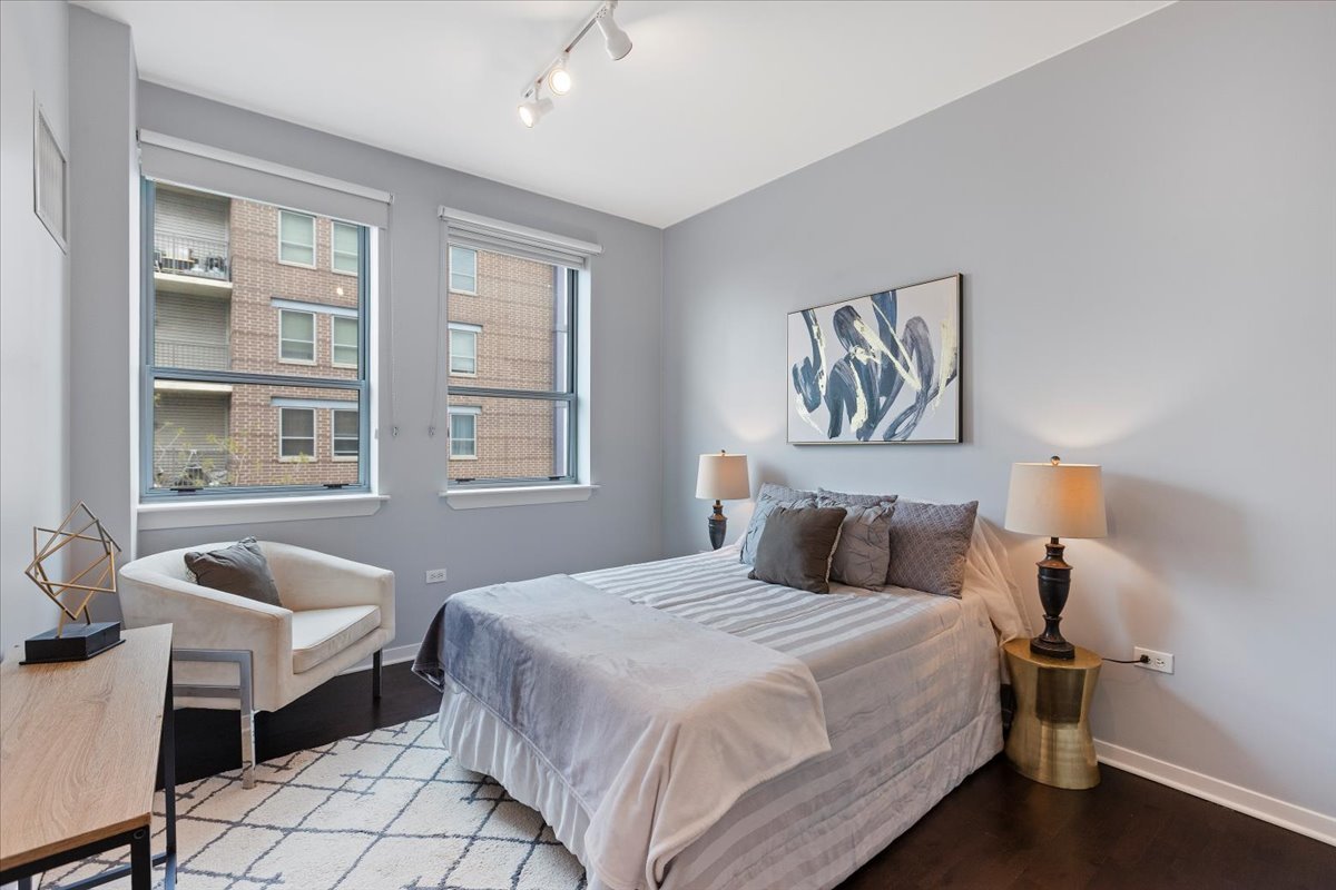 511 West Division Street, Unit 412 Chicago, IL 60610 - Photo 13 of 20