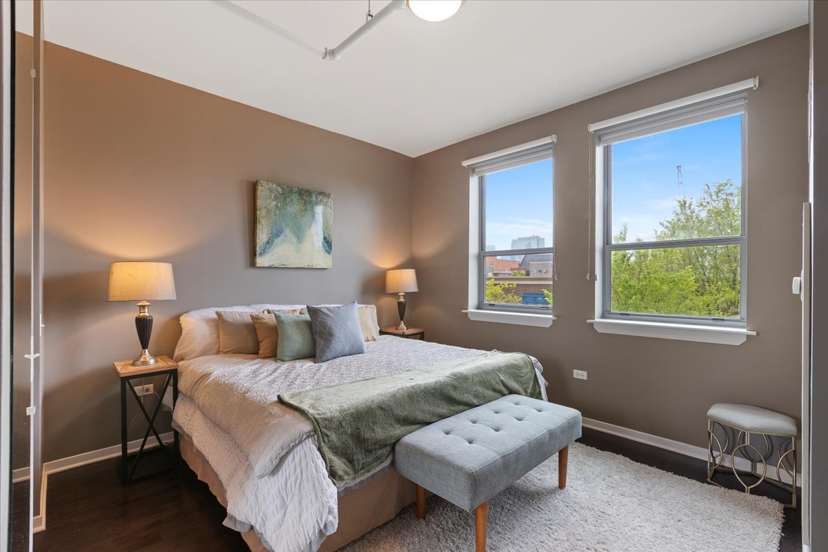 511 West Division Street, Unit 412 Chicago, IL 60610 - Photo 10 of 20